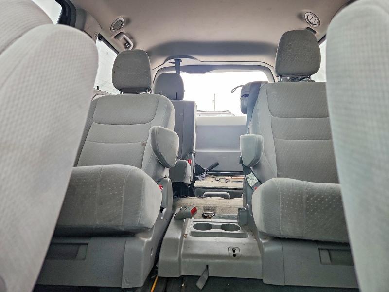 2018 Toyota Sienna მანქანა იყიდება აუქციონზე, vin: 5TDKZ3DC8JS921997, აუქციონის ნომერი: 54736416