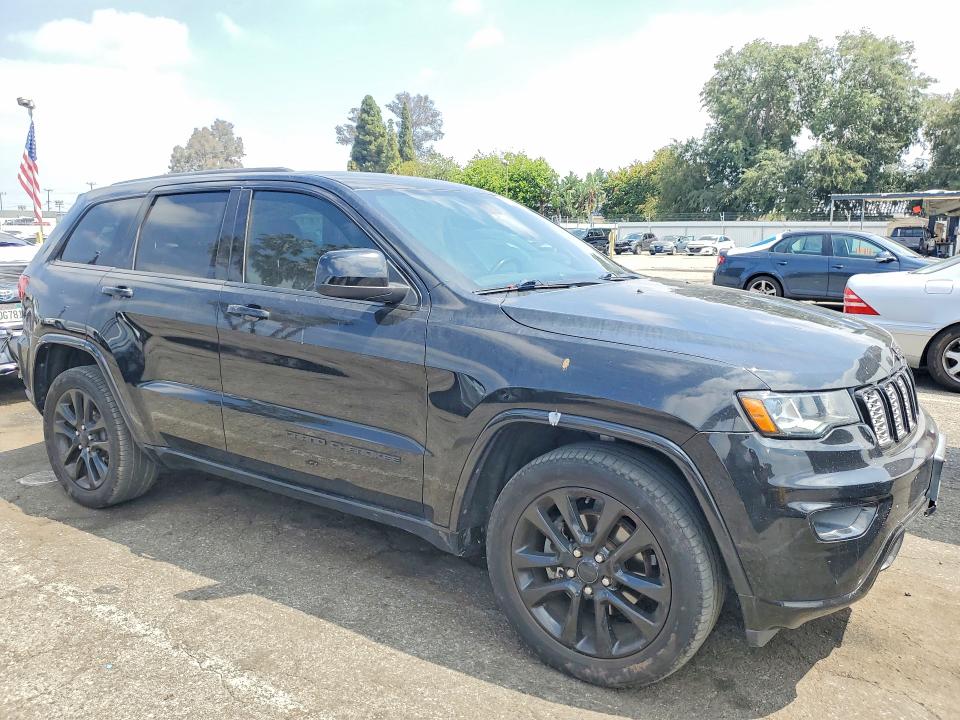 Продажа на аукционе авто 2017 Jeep Grand Cherokee, vin: 1C4RJEAG8HC702199, номер лота: 53990486