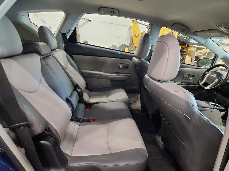 53757296 :رقم المزاد ، JTDZN3EUXHJ071301 vin ، 2017 Toyota Prius V مزاد بيع