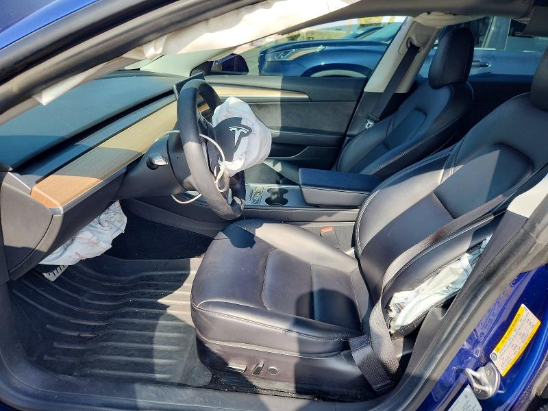52735776 :رقم المزاد ، 5YJ3E1EC6MF093668 vin ، 2021 Tesla Model 3 مزاد بيع