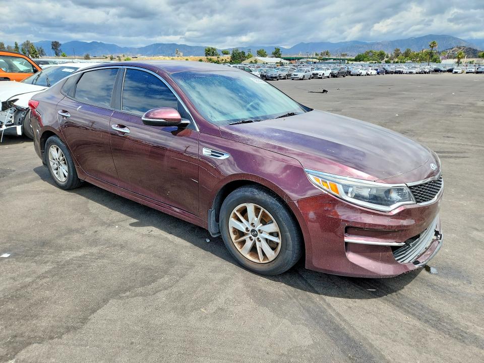 Aukcja sprzedaży 2018 Kia Optima, vin: 5XXGT4L32JG186322, numer aukcji: 52564866