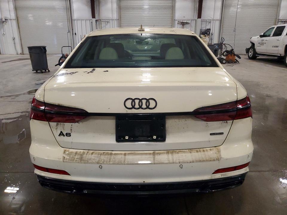 52612146 :رقم المزاد ، WAUL2BF21NN039067 vin ، 2022 Audi A6 مزاد بيع