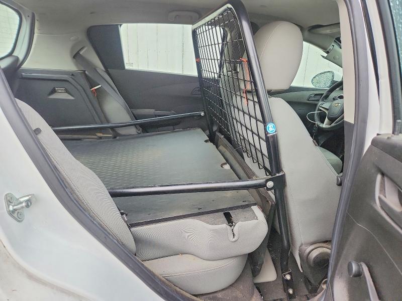 2015 Chevrolet Sonic მანქანა იყიდება აუქციონზე, vin: 1G1JA6SH0F4202127, აუქციონის ნომერი: 52694886