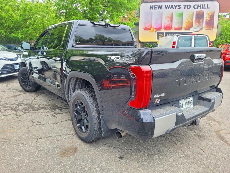 55111256 :رقم المزاد ، 5TFJC5DB3NX008452 vin ، 2022 Toyota Tundra مزاد بيع