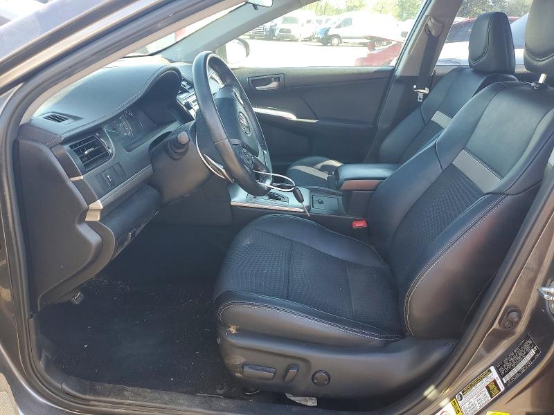 54527526 :رقم المزاد ، 4T1BF1FK4DU283101 vin ، 2013 Toyota Camry مزاد بيع