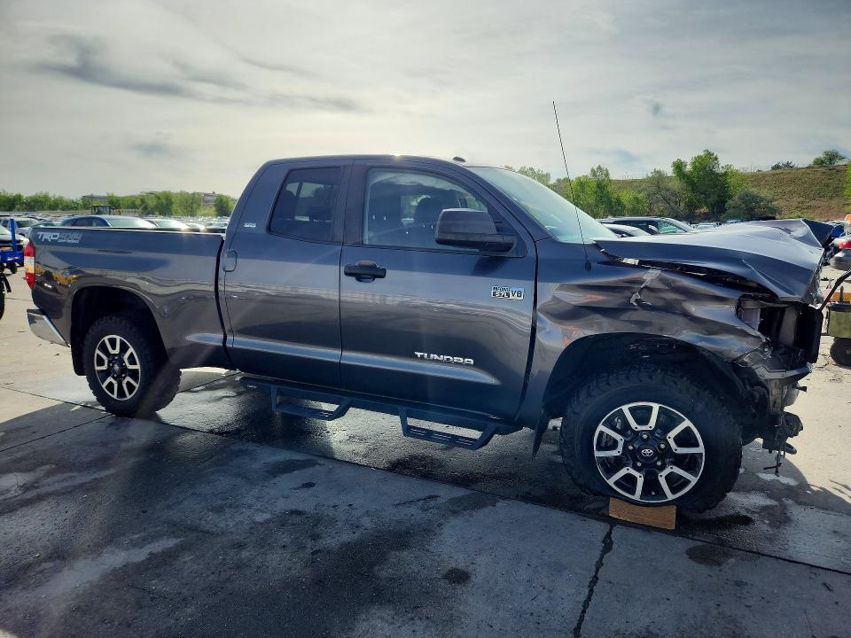 54805246 :رقم المزاد ، 5TFUY5F19KX851490 vin ، 2019 Toyota Tundra مزاد بيع