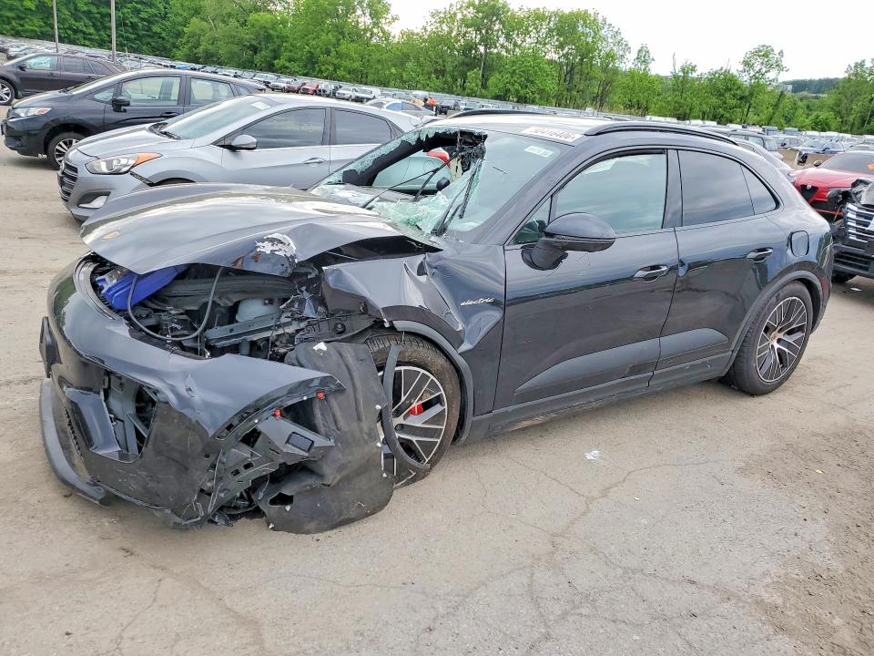 50416406 :رقم المزاد ، WP1AB2XA9SL153661 vin ، 2025 Porsche Macan مزاد بيع