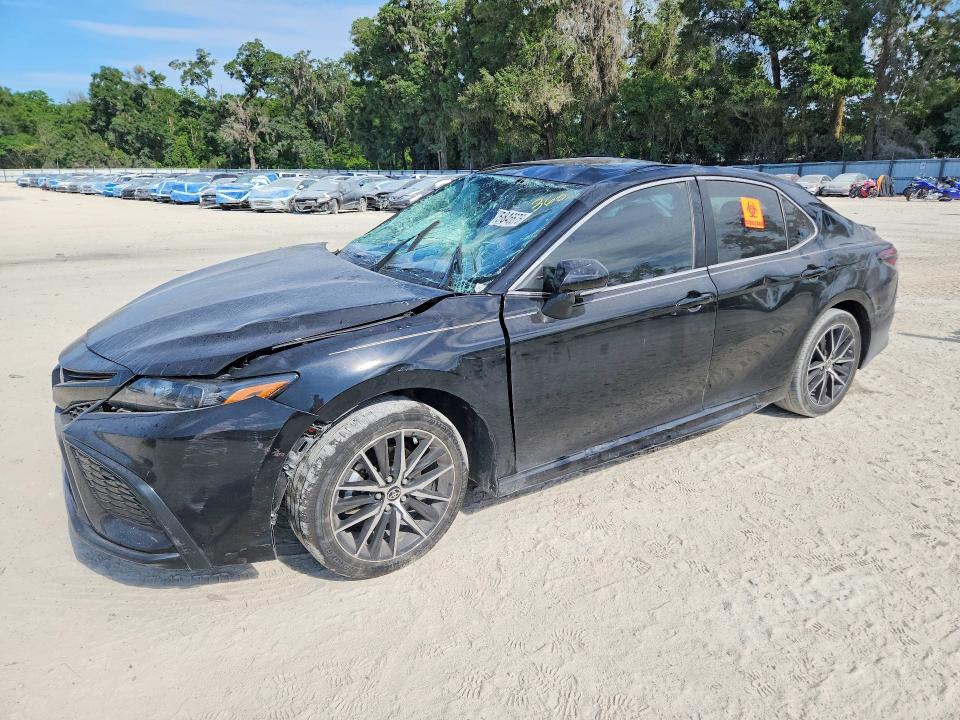 2024 Toyota Camry მანქანა იყიდება აუქციონზე, vin: 4T1G11AK3RU920031, აუქციონის ნომერი: 51846676