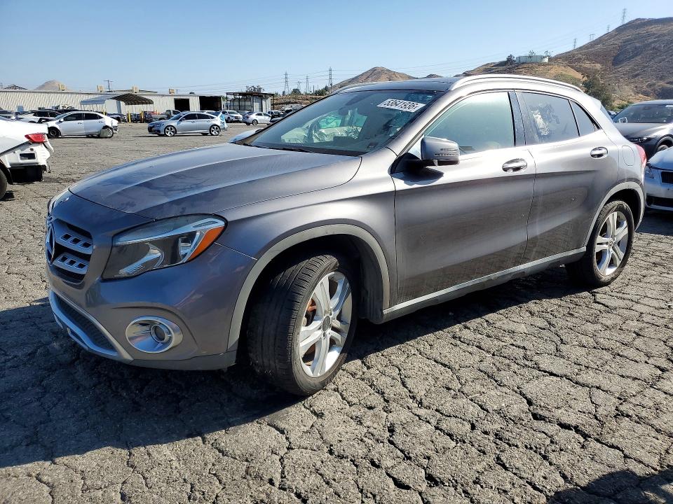 2018 Mercedes-benz Gla მანქანა იყიდება აუქციონზე, vin: WDCTG4EB8JJ455789, აუქციონის ნომერი: 53641936