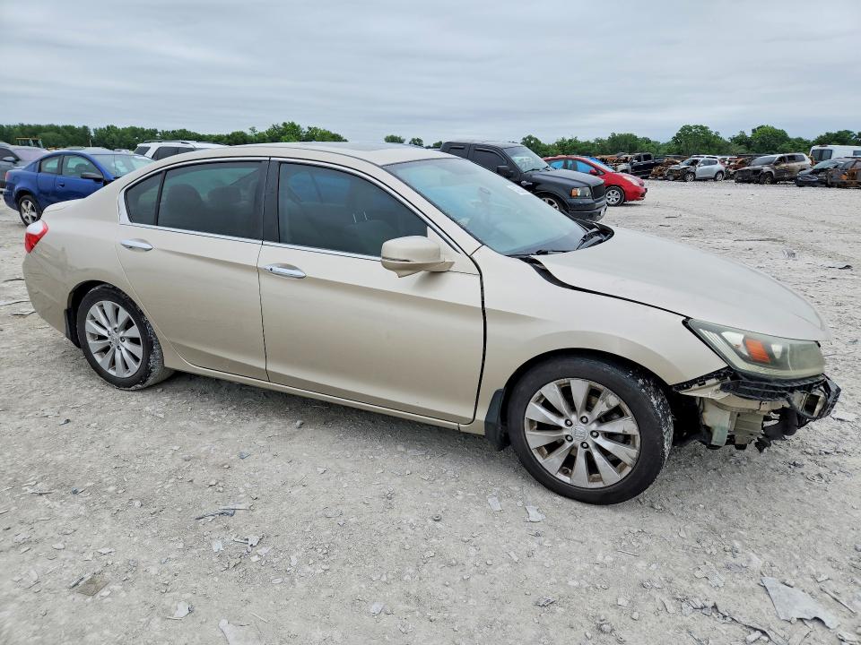 54230636 :رقم المزاد ، 1HGCR2F72FA049045 vin ، 2015 Honda Accord مزاد بيع