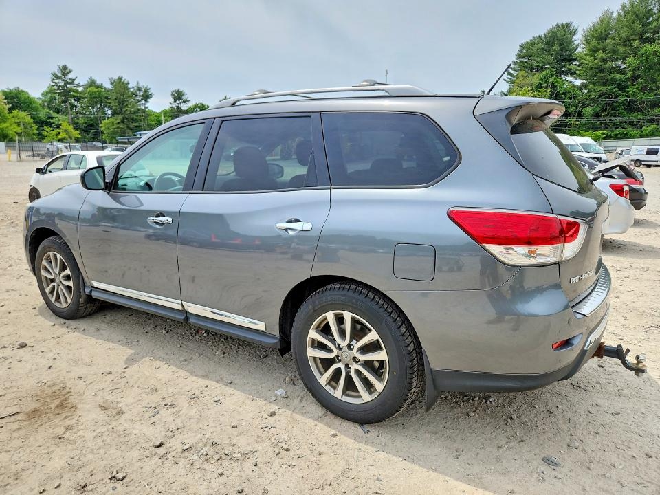 54388416 :رقم المزاد ، 5N1AR2MM0FC666118 vin ، 2015 Nissan Pathfinder مزاد بيع
