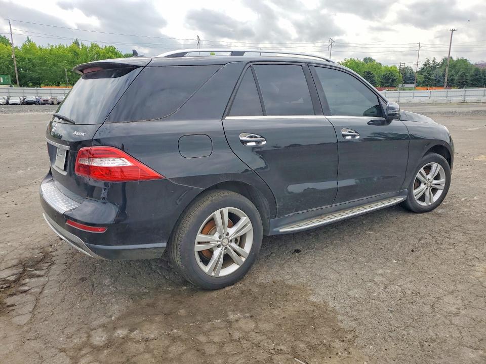52388106 :رقم المزاد ، 4JGDA5HB4FA522775 vin ، 2015 Mercedes-benz Ml مزاد بيع