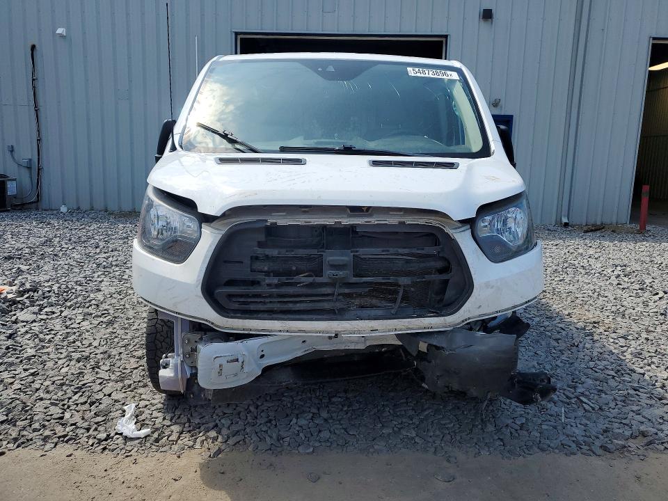 54873896 :رقم المزاد ، 1FTYE1ZM7KKA75317 vin ، 2019 Ford Transit مزاد بيع