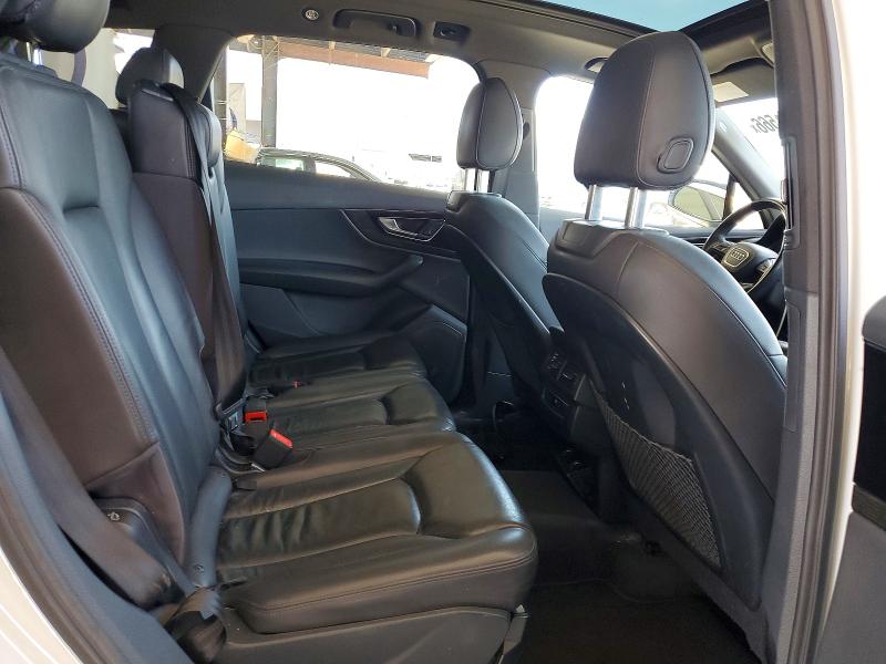 Продажа на аукционе авто 2017 Audi Q7, vin: WA1LAAF7XHD022736, номер лота: 53581566