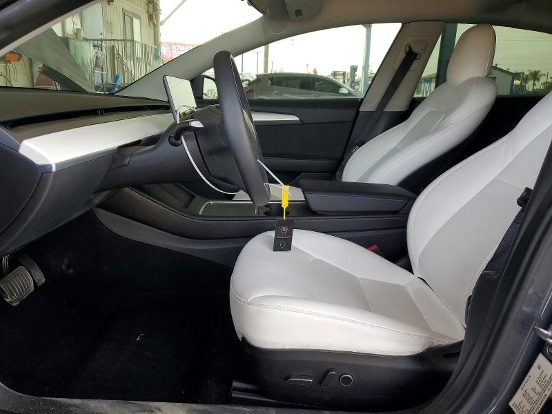 54497836 :رقم المزاد ، 5YJ3E1EA2NF373992 vin ، 2022 Tesla Model 3 مزاد بيع