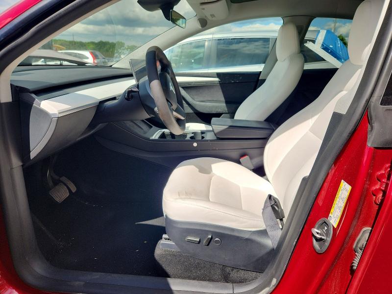 2024 Tesla Model Y მანქანა იყიდება აუქციონზე, vin: 7SAYGDEDXRF046387, აუქციონის ნომერი: 55073046
