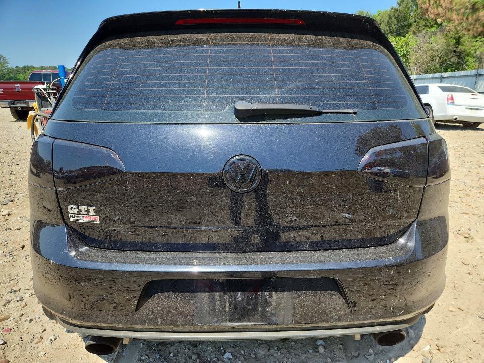 Продажа на аукционе авто 2015 Volkswagen Gti, vin: 3VWYT7AU1FM038358, номер лота: 53919156