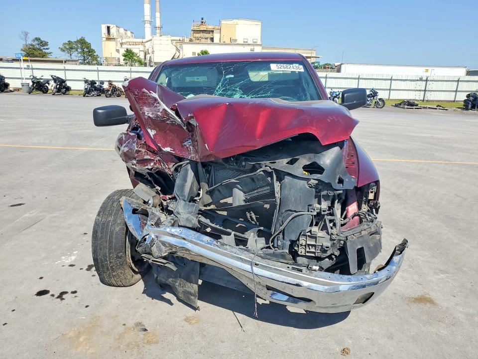 52682436 :رقم المزاد ، 1C6RR6FG1KS529914 vin ، 2019 Ram 1500 Classic مزاد بيع