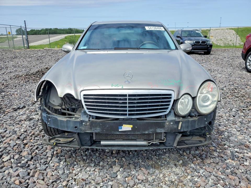 54138406 :رقم المزاد ، WDBUF70J33A238830 vin ، 2003 Mercedes-benz E مزاد بيع