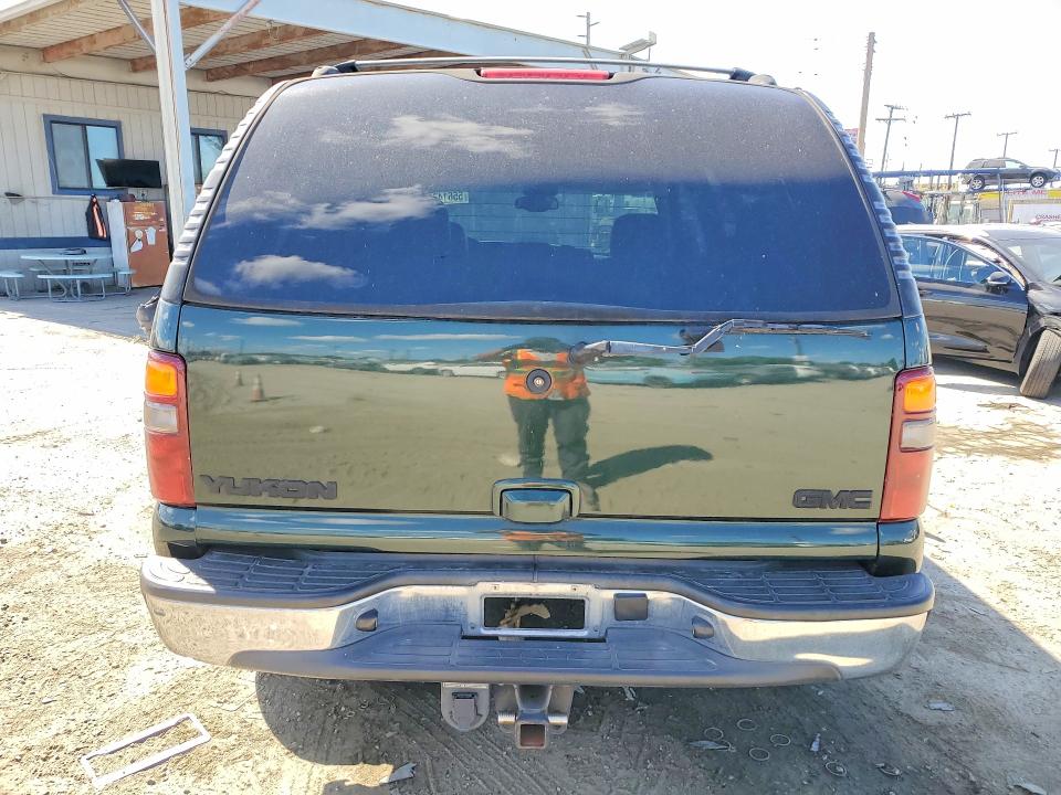 2003 Gmc Yukon მანქანა იყიდება აუქციონზე, vin: 1GKEC13T03R102721, აუქციონის ნომერი: 55614726