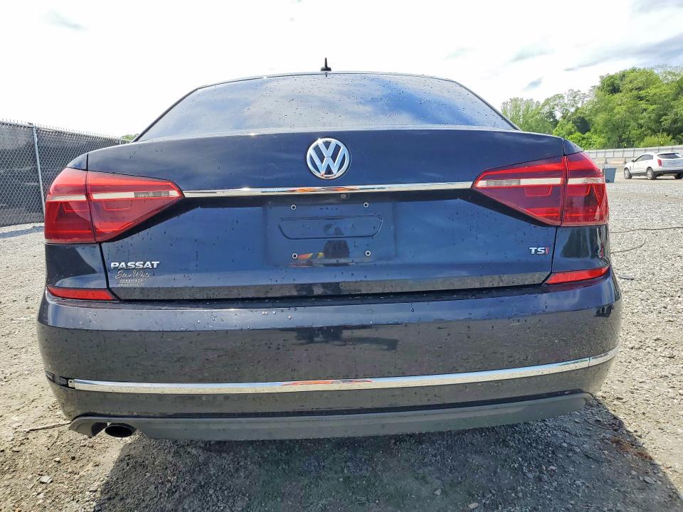 53023396 :رقم المزاد ، 1VWAT7A32HC027866 vin ، 2017 Volkswagen Passat مزاد بيع