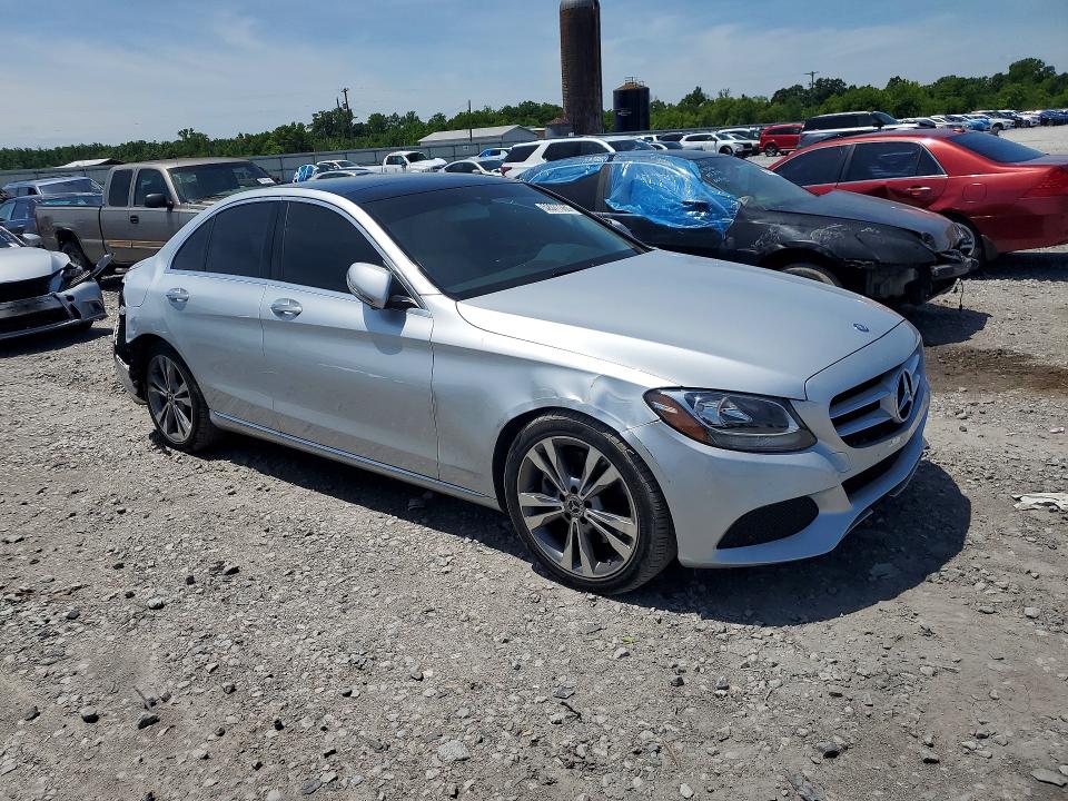 2017 Mercedes-benz C მანქანა იყიდება აუქციონზე, vin: 55SWF4JB3HU223564, აუქციონის ნომერი: 52077366