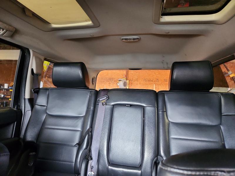 2010 Jeep Commander მანქანა იყიდება აუქციონზე, vin: 1J4RG4GK6AC106867, აუქციონის ნომერი: 54811086