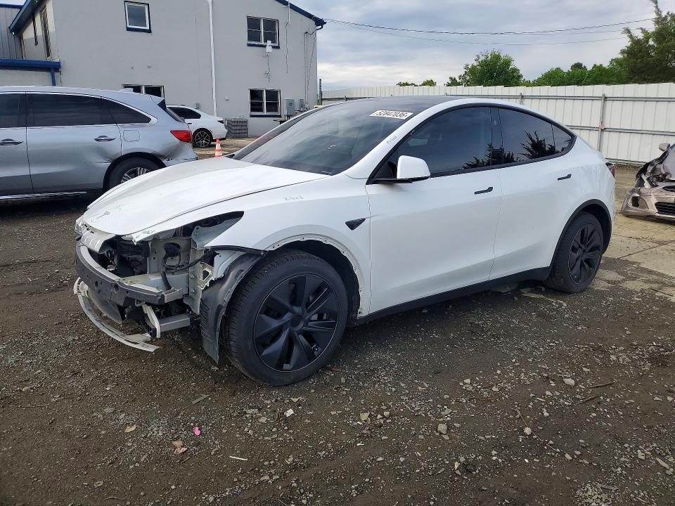 Продаж на аукціоні авто 2025 Tesla Model Y, vin: 7SAYGDEE5SF290334, номер лоту: 52847036