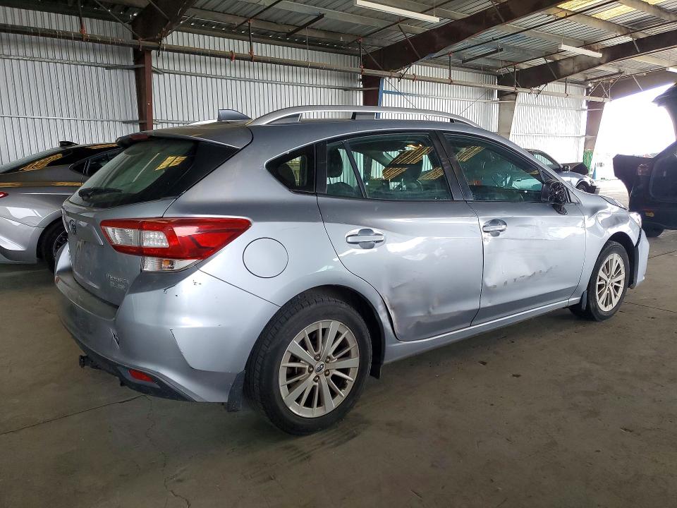 52433686 :رقم المزاد ، 4S3GTAD67H3729830 vin ، 2017 Subaru Impreza مزاد بيع