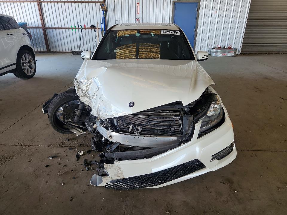 Продаж на аукціоні авто 2014 Mercedes-benz C, vin: WDDGF4HB9EG234197, номер лоту: 54895826