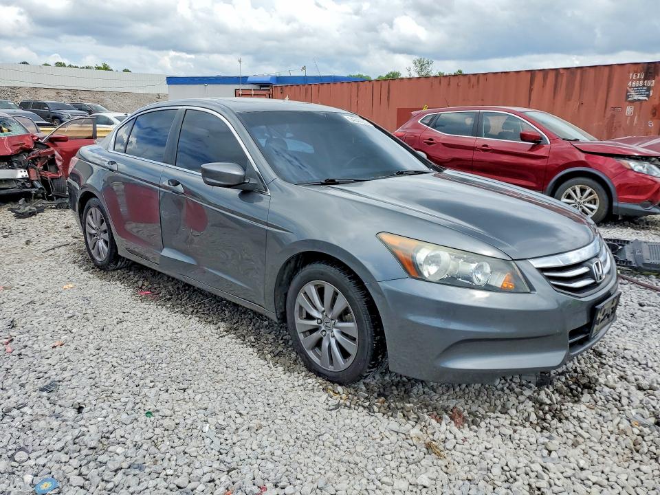 2011 Honda Accord მანქანა იყიდება აუქციონზე, vin: 1HGCP2F84BA151942, აუქციონის ნომერი: 54342906