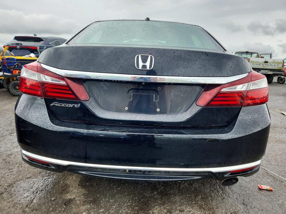 Продаж на аукціоні авто 2017 Honda Accord, vin: 1HGCR2F88HA050180, номер лоту: 54591956