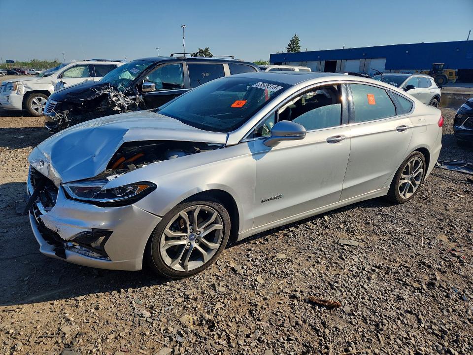 Продажа на аукционе авто 2019 Ford Fusion, vin: 3FA6P0RU6KR259323, номер лота: 53565316