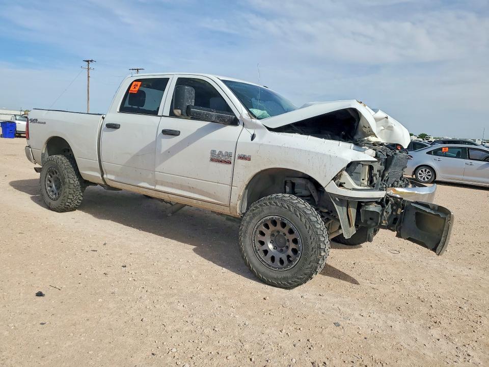 50504316 :رقم المزاد ، 3C6UR5CJ6GG351422 vin ، 2016 Ram 2500 مزاد بيع