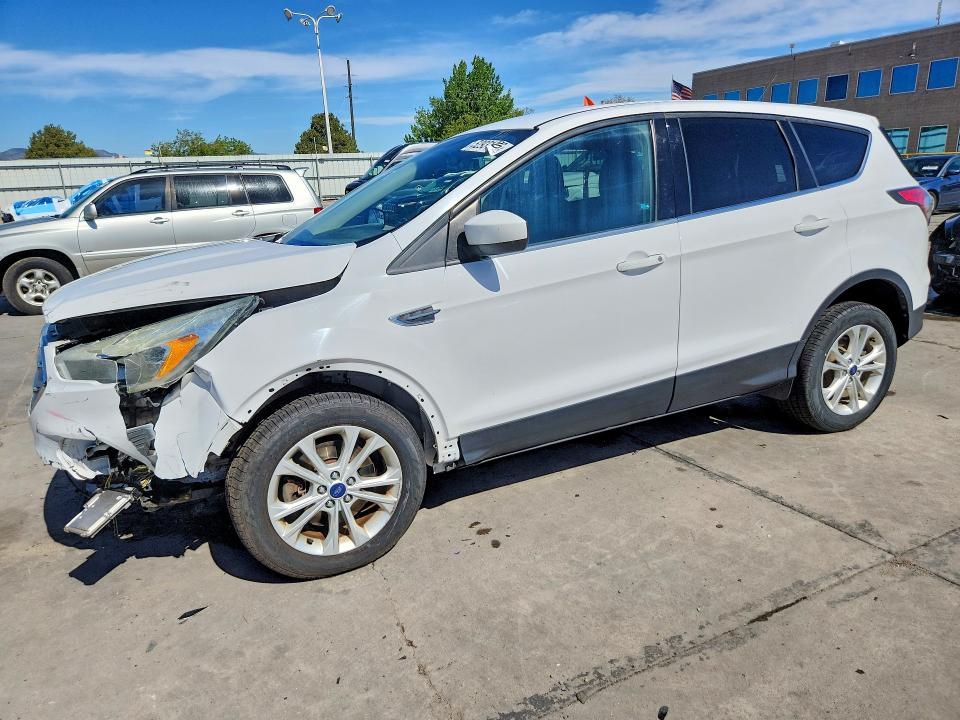 Продажа на аукционе авто 2017 Ford Escape, vin: 1FMCU9G95HUB05370, номер лота: 52931206