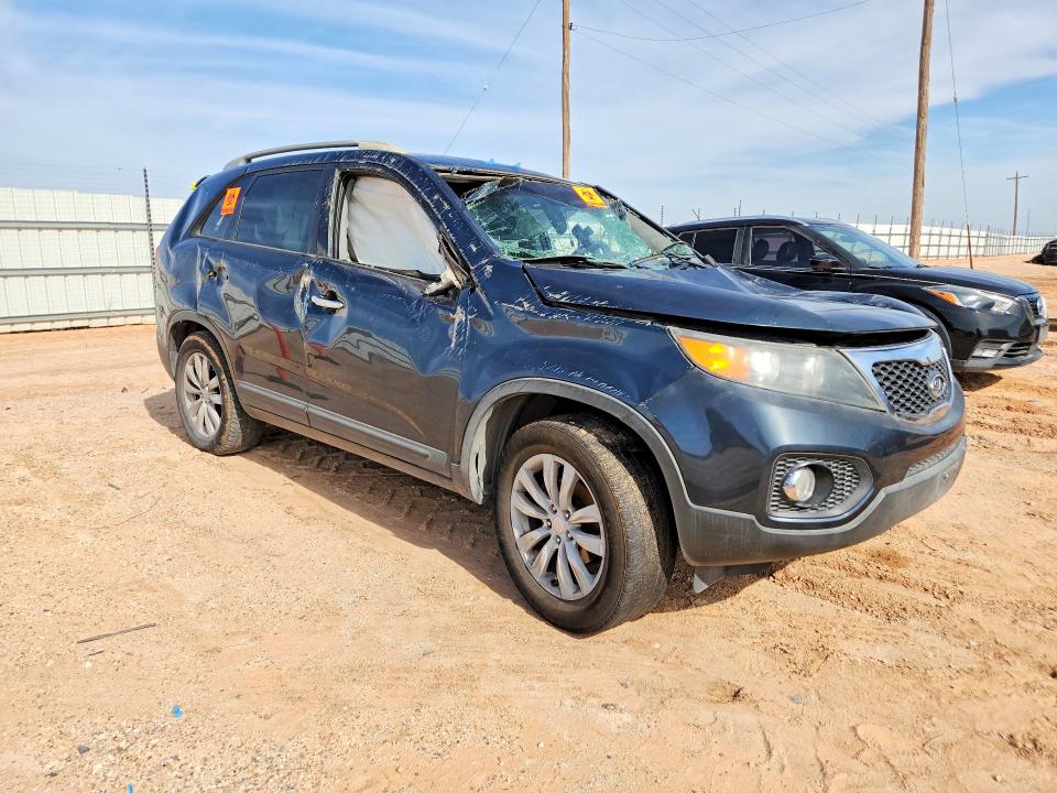 55361636 :رقم المزاد ، 5XYKUCA11BG072036 vin ، 2011 Kia Sorento مزاد بيع