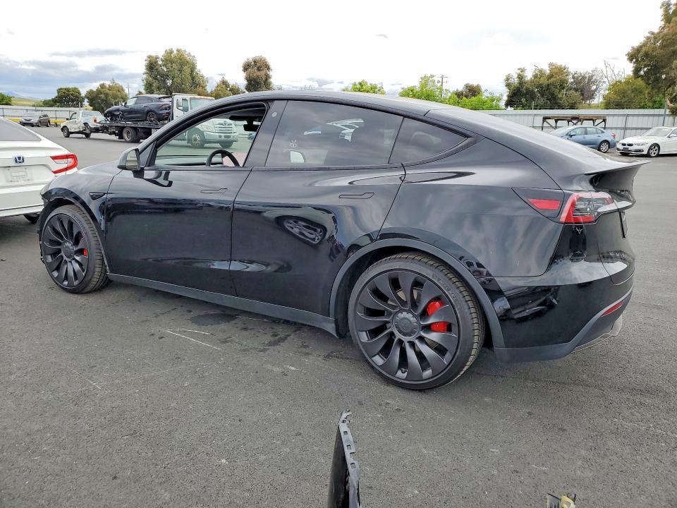 50522156 :رقم المزاد ، 7SAYGDEF0NF484797 vin ، 2022 Tesla Model Y مزاد بيع
