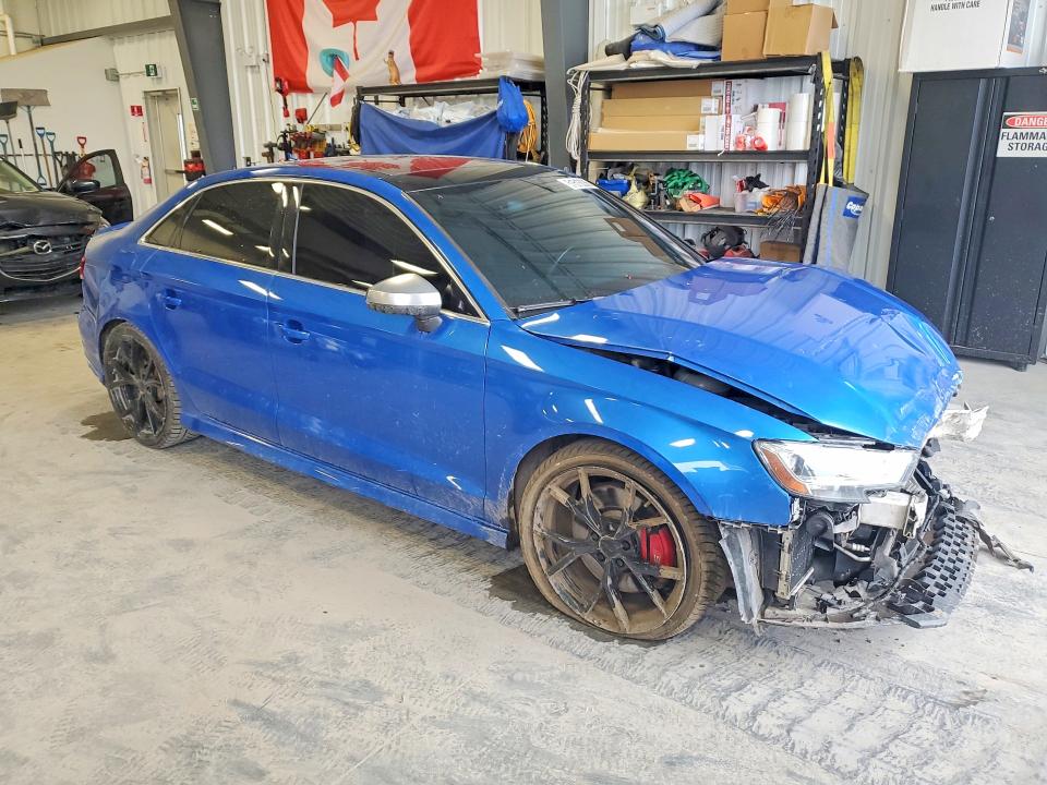 51516036 :رقم المزاد ، WAUF1GFF1H1048685 vin ، 2017 Audi S3 2.0t Quattro 4dr مزاد بيع