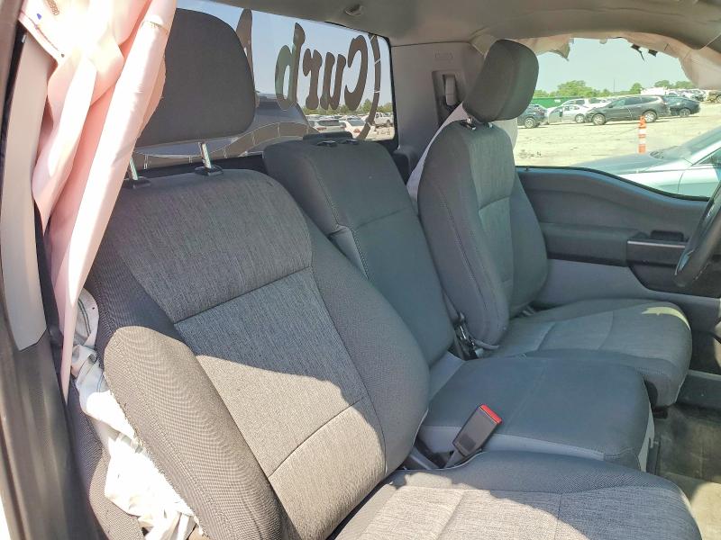 53576976 :رقم المزاد ، 1FTMF1CB6NKF27684 vin ، 2022 Ford F150 مزاد بيع