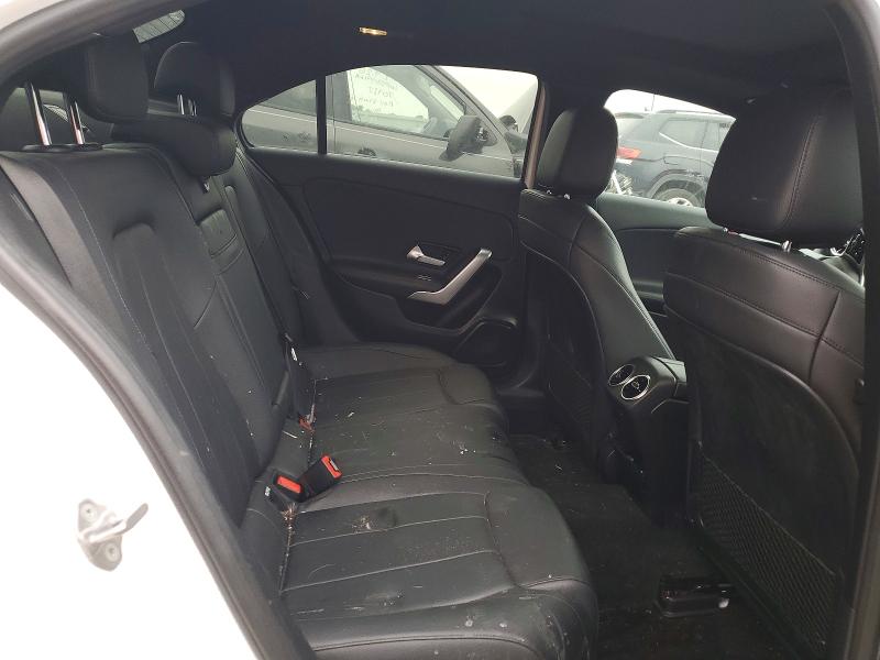 52821906 :رقم المزاد ، WDD3G4EB1KW032276 vin ، 2019 Mercedes-benz A مزاد بيع