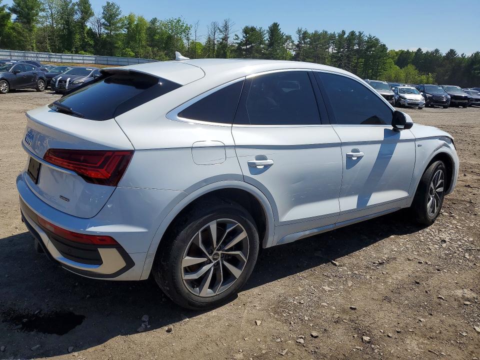 52118886 :رقم المزاد ، WA15AAFY5N2091147 vin ، 2022 Audi Q5 مزاد بيع