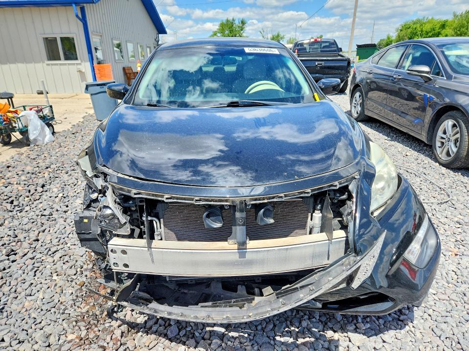 53630606 :رقم المزاد ، 1N4AL3AP4FC415215 vin ، 2015 Nissan Altima مزاد بيع
