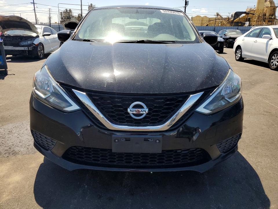 2017 Nissan Sentra მანქანა იყიდება აუქციონზე, vin: 3N1AB7AP8HY250562, აუქციონის ნომერი: 52435076