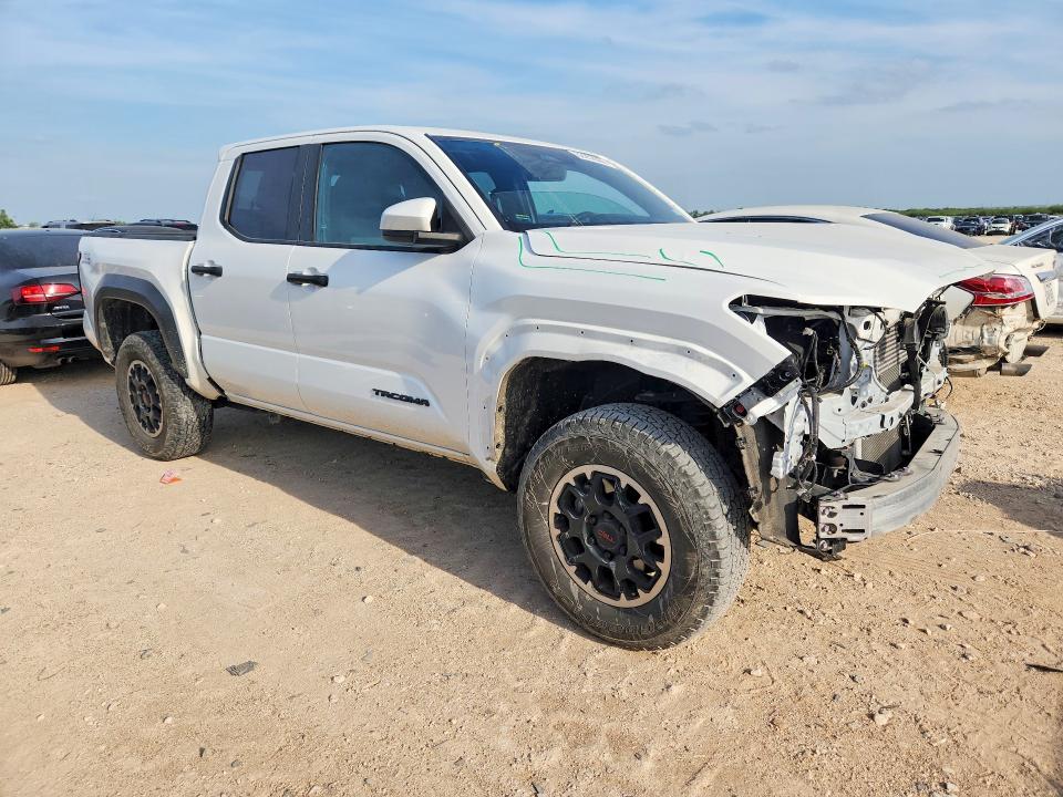 Продаж на аукціоні авто 2024 Toyota Tacoma, vin: 3TMLB5JN3RM010238, номер лоту: 52252806