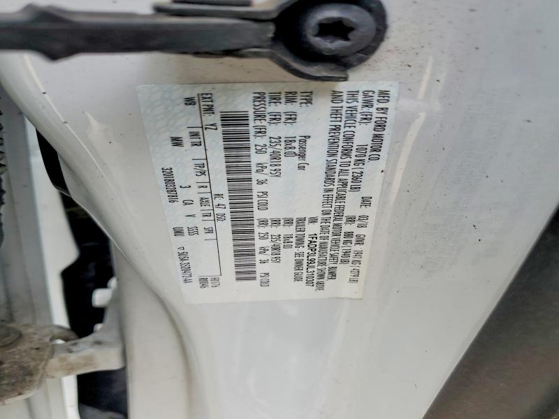 2018 Ford Focus მანქანა იყიდება აუქციონზე, vin: 1FADP3L99JL310307, აუქციონის ნომერი: 52429106