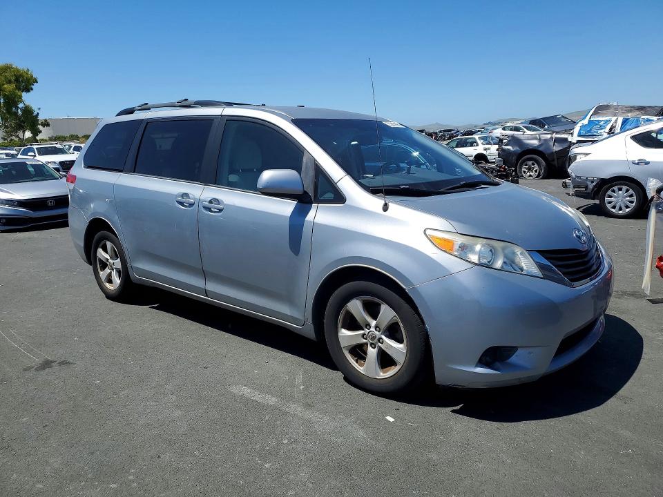 Auction sale of the 2014 Toyota Sienna, vin: 5TDKK3DC4ES484459, lot number: 53643896