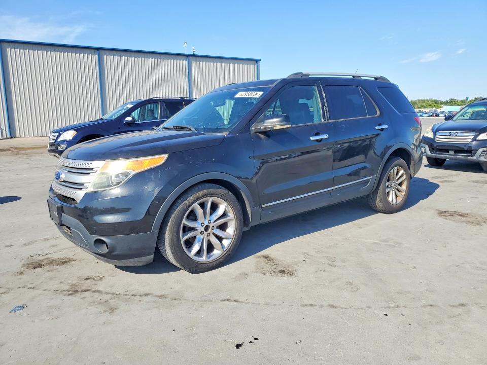 52950606 :رقم المزاد ، 1FMHK7D83BGA64240 vin ، 2011 Ford Explorer مزاد بيع