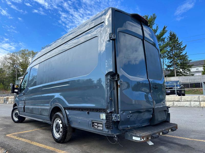 51558886 :رقم المزاد ، 1FTBR3X87MKA56975 vin ، 2021 Ford Transit مزاد بيع