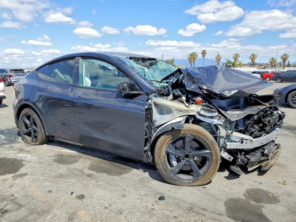 2026 Tesla Model Y მანქანა იყიდება აუქციონზე, vin: 7SAYGDED8TF522059, აუქციონის ნომერი: 54989276