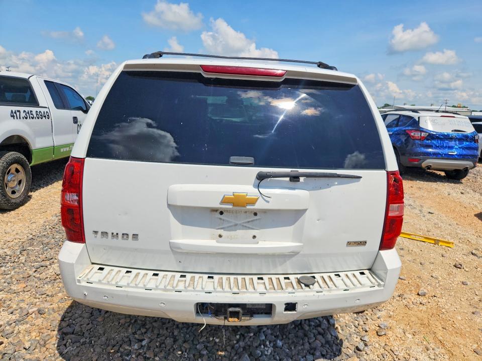 55240726 :رقم المزاد ، 1GNUCBE02AR208964 vin ، 2010 Chevrolet Tahoe مزاد بيع